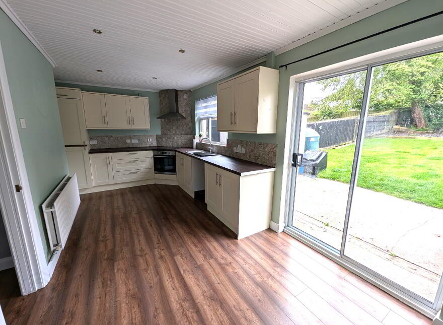 28 Newry Street, Markethill, BT60 1TA