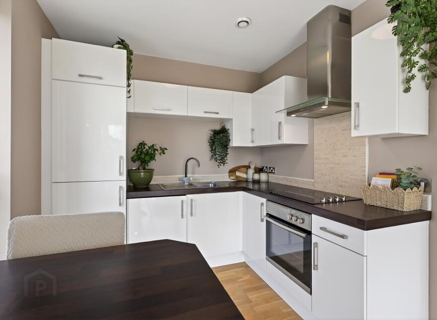 36 The Stern, Belfast, BT7 3NF