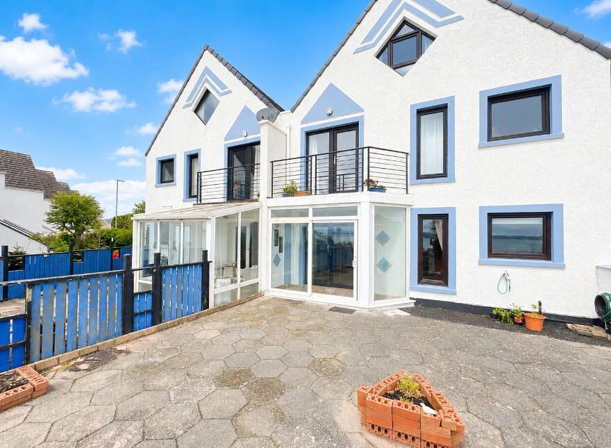 Apt 1 Sea Point, Belfast Road, Carrickfergus, BT38 8BB