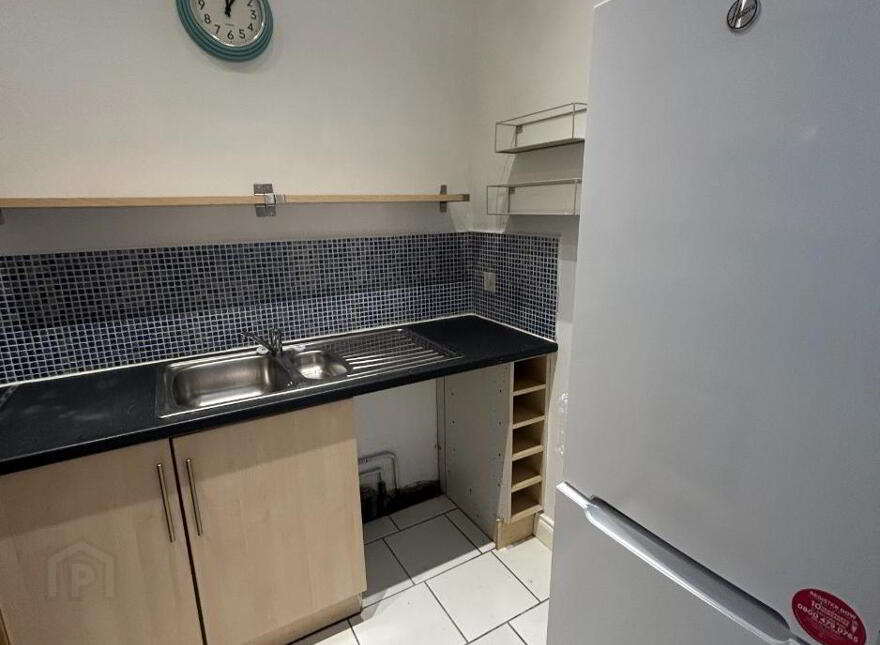 Unit 2, 5 West Street, Newtownards, BT23 4EN