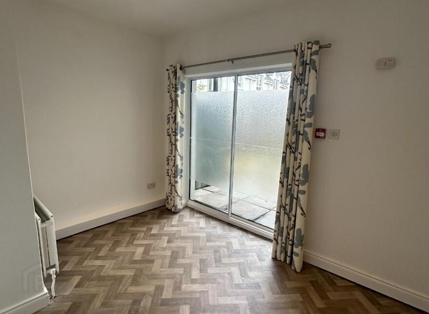 Unit 2, 5 West Street, Newtownards, BT23 4EN