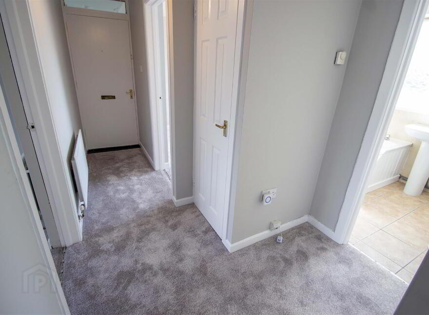 Apt 12, Trench Park, Finaghy Road North, Belfast, BT11 9FG