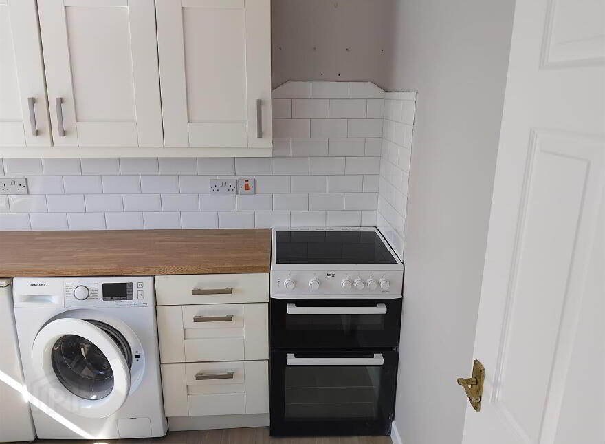 Apt 12, Trench Park, Finaghy Road North, Belfast, BT11 9FG