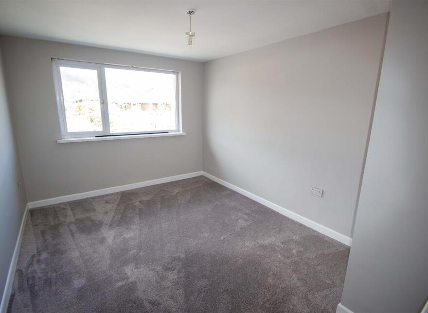 Apt 12, Trench Park, Finaghy Road North, Belfast, BT11 9FG