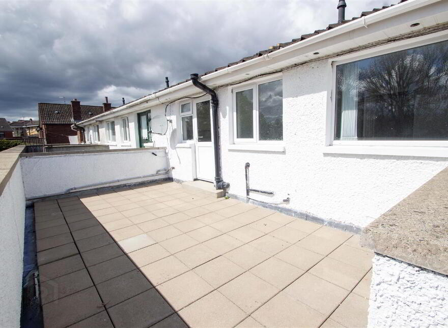 Apt 12, Trench Park, Finaghy Road North, Belfast, BT11 9FG