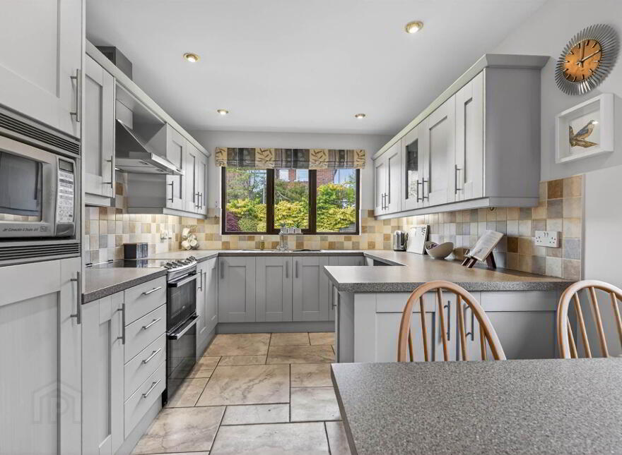 2 Knightsbridge Manor, Stranmillis, Belfast, BT9 5ET
