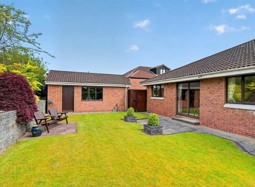 2 Knightsbridge Manor, Stranmillis, Belfast, BT9 5ET