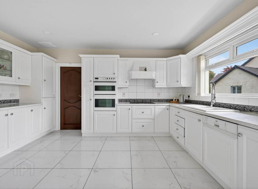 91 Ballymoney Road, Holywood, BT18 0JJ