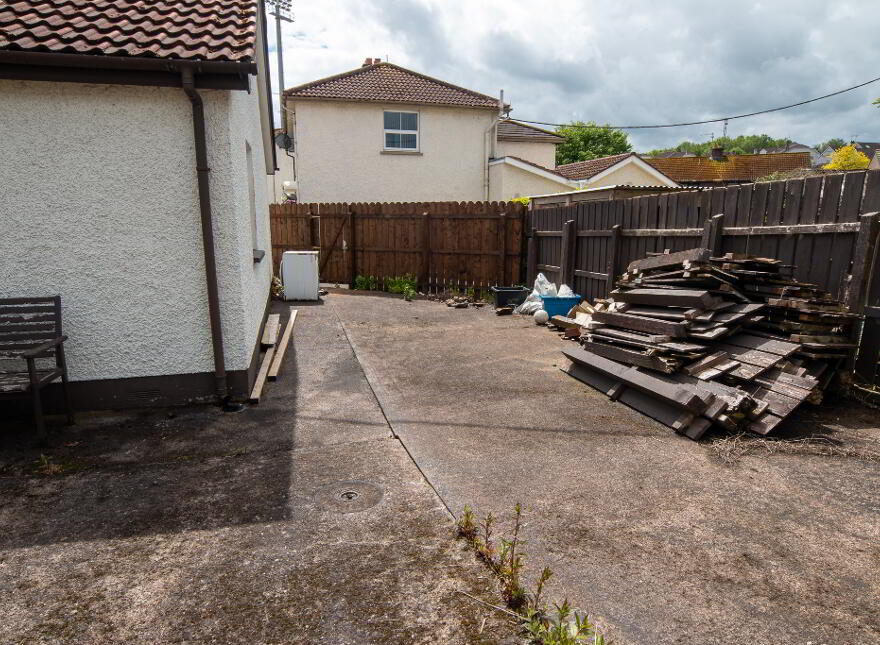 31 Nialls Crescent, Armagh, BT60 4AP