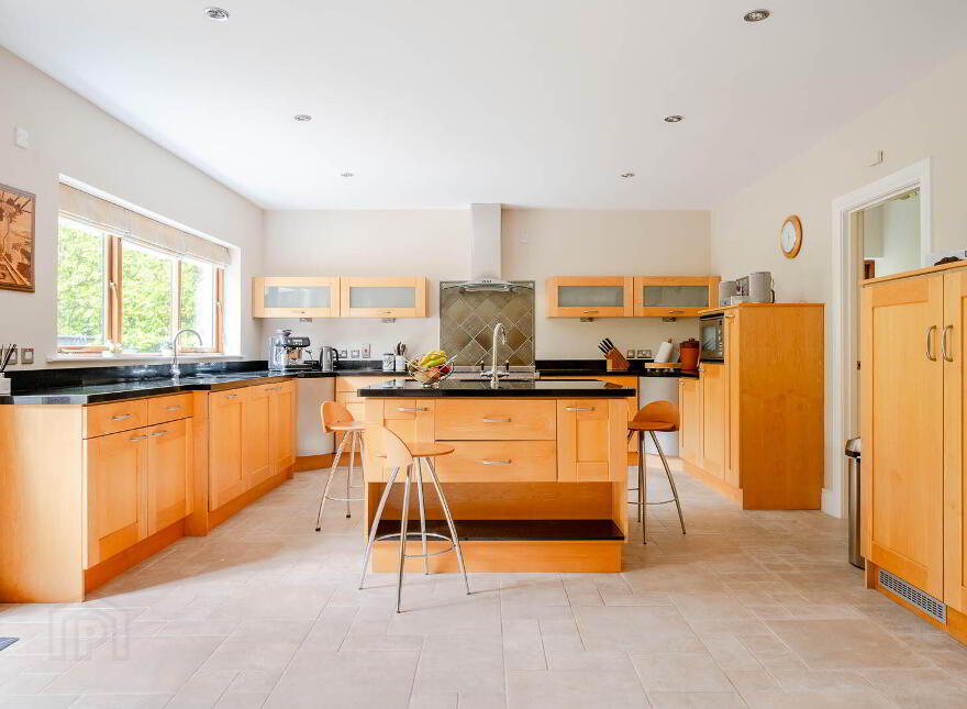 28A Ballymullan Road, Crawfordsburn, BT19 1JG