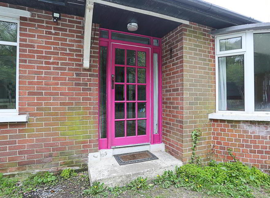31 Croft Road, Holywood, BT18 0PR