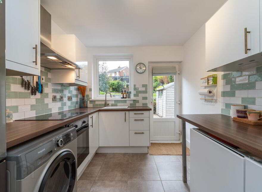 60 Roddens Crescent, Belfast, BT5 7JP