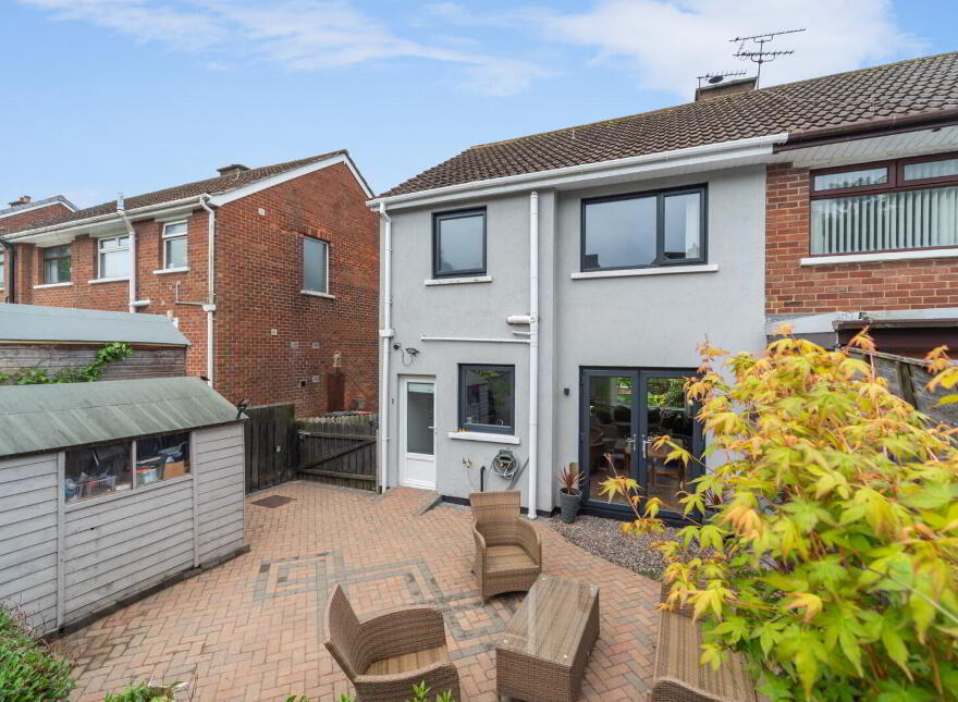 60 Roddens Crescent, Belfast, BT5 7JP