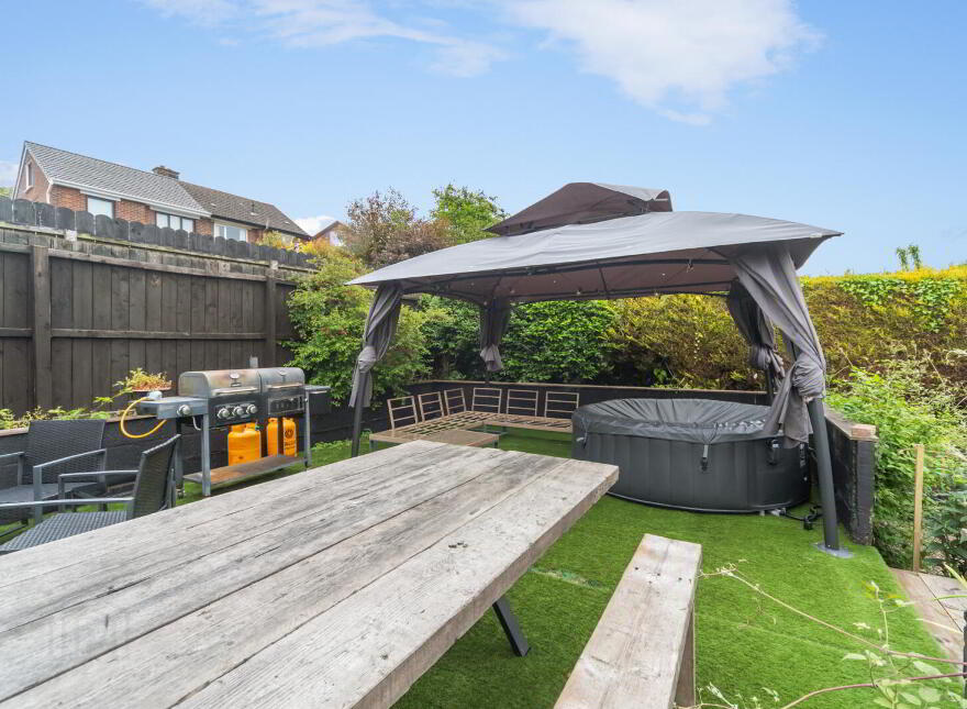 60 Roddens Crescent, Belfast, BT5 7JP