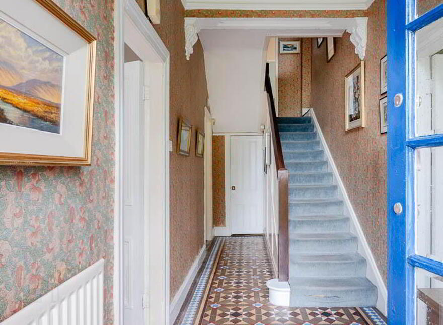 Loughview House, 26 Ballygrainey Road, Holywood, BT18 0HE