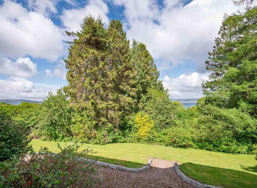 Loughview House, 26 Ballygrainey Road, Holywood, BT18 0HE
