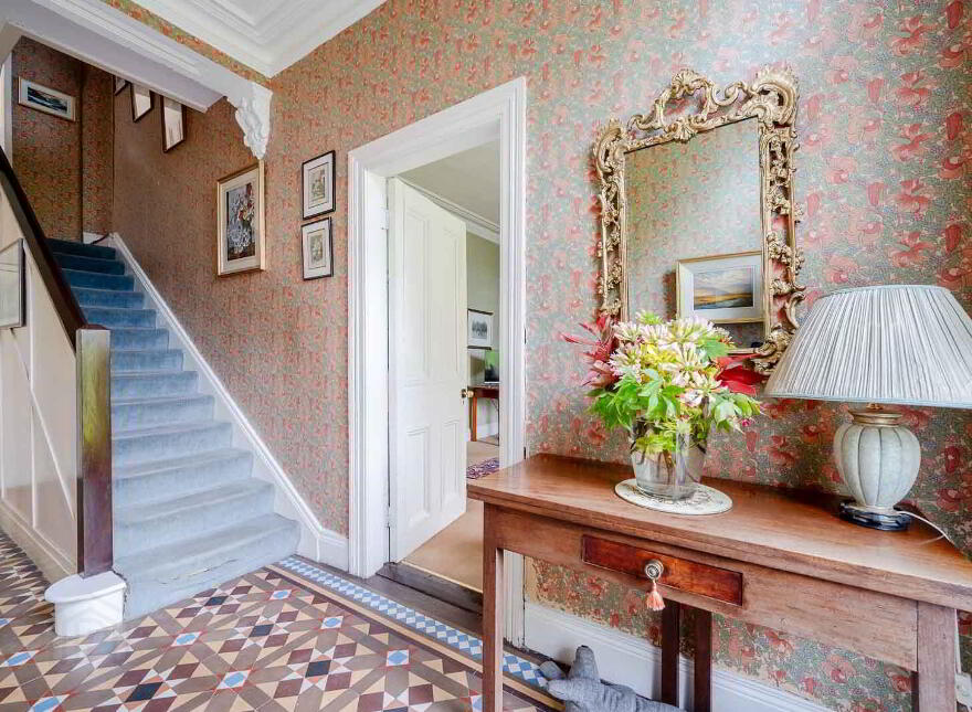 Loughview House, 26 Ballygrainey Road, Holywood, BT18 0HE