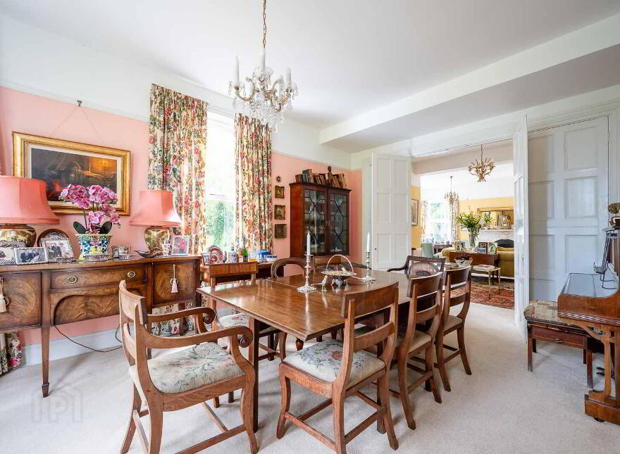 Loughview House, 26 Ballygrainey Road, Holywood, BT18 0HE