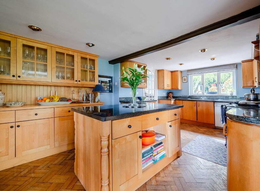 Loughview House, 26 Ballygrainey Road, Holywood, BT18 0HE