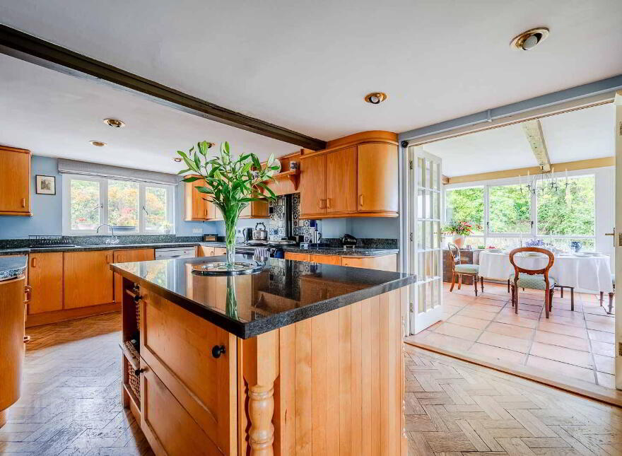 Loughview House, 26 Ballygrainey Road, Holywood, BT18 0HE
