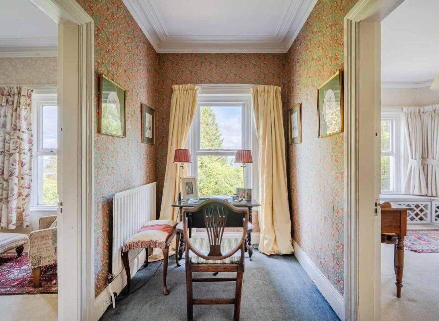 Loughview House, 26 Ballygrainey Road, Holywood, BT18 0HE