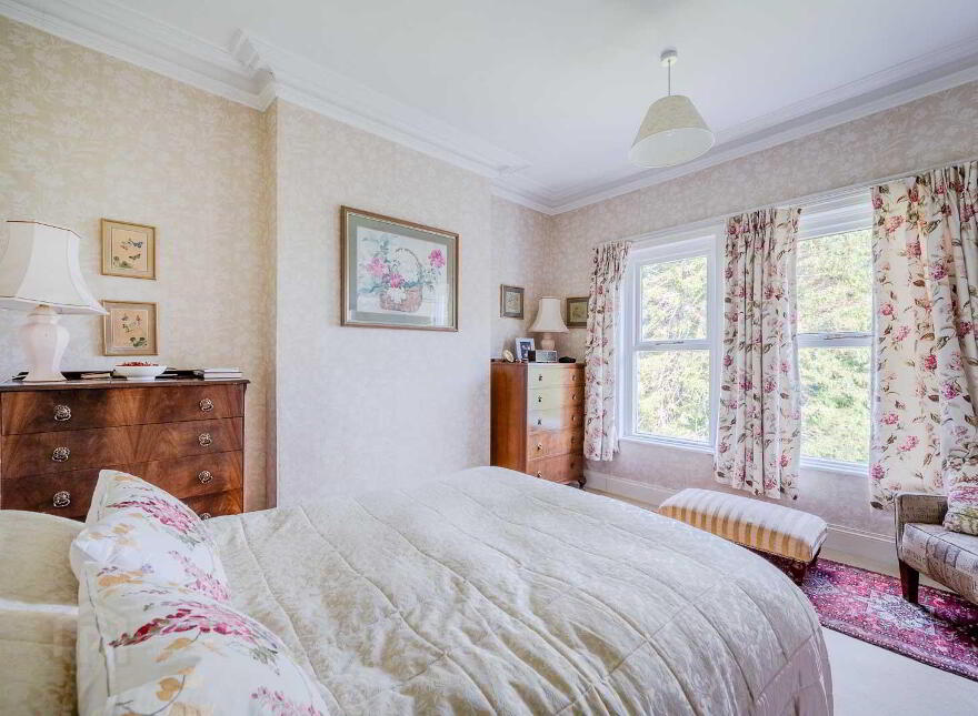 Loughview House, 26 Ballygrainey Road, Holywood, BT18 0HE