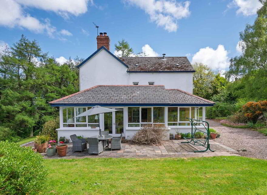Loughview House, 26 Ballygrainey Road, Holywood, BT18 0HE