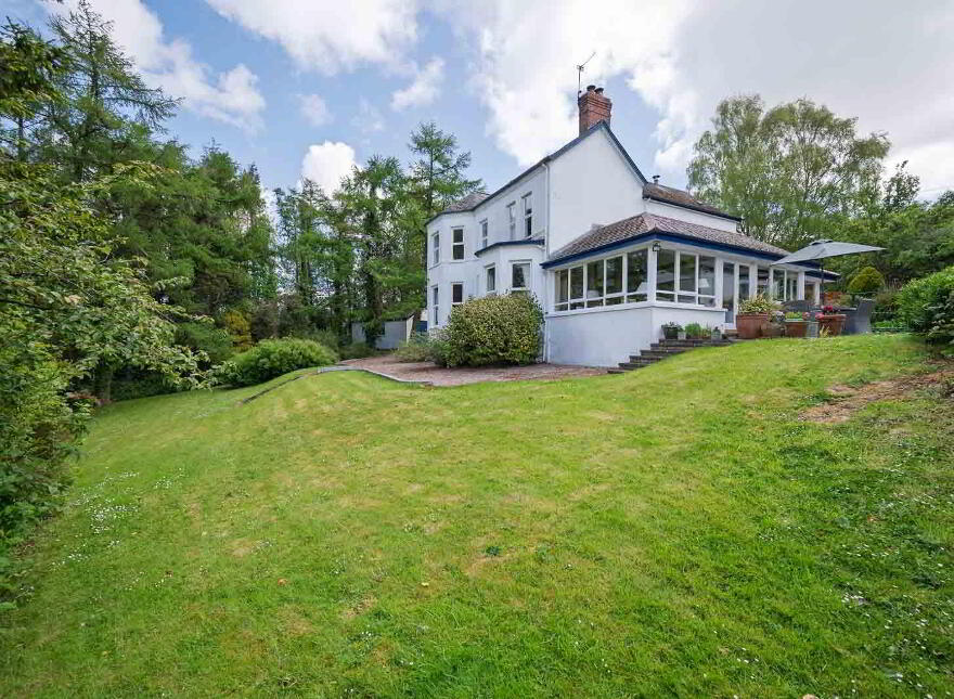 Loughview House, 26 Ballygrainey Road, Holywood, BT18 0HE