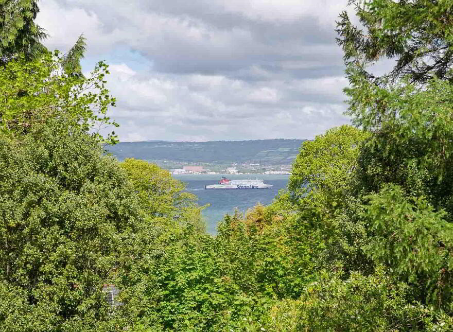Loughview House, 26 Ballygrainey Road, Holywood, BT18 0HE