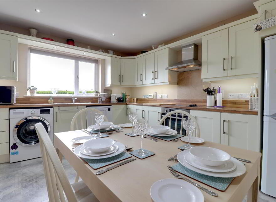 4 Ringbuoy Mews, Cloughey, Newtownards, BT22 1RZ