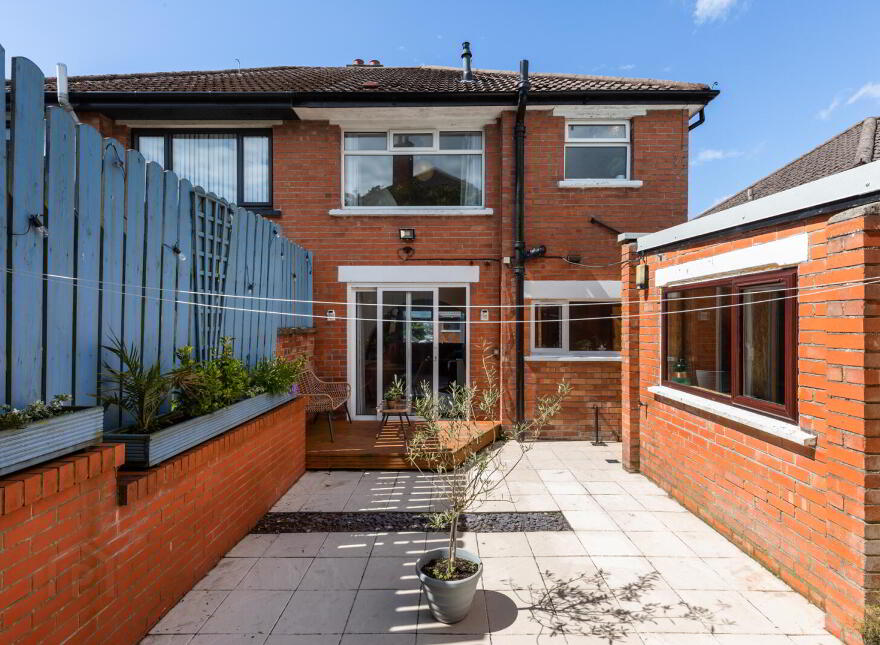 6 Castlemore Avenue, Belfast, BT6 9RF