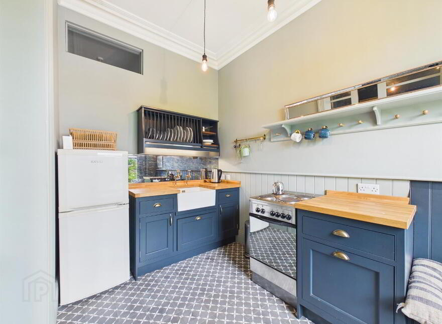 Apt 8 'L'Academie', 14 College Gardens, Belfast, BT9 6BQ