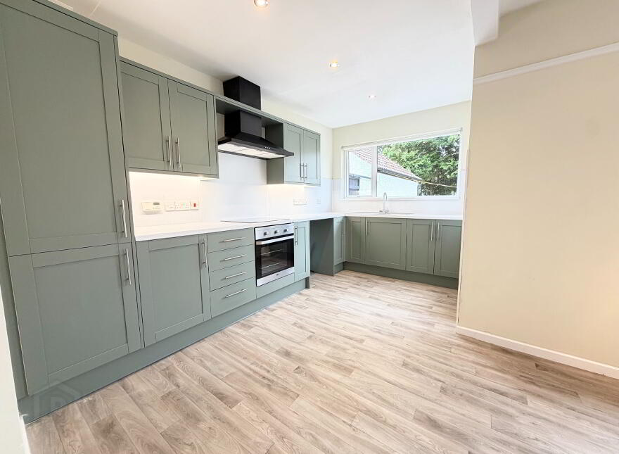 2 Deramore Avenue, Ballymena, BT43 7EE