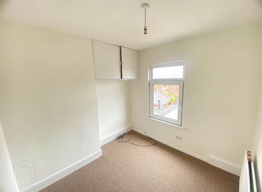 222 Cregagh Street, Belfast, BT6 8NL