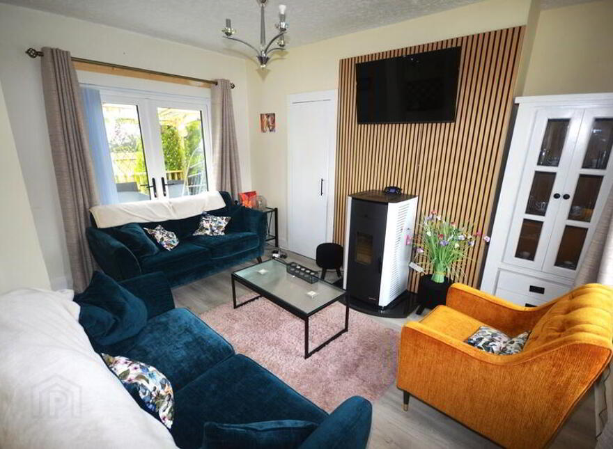 239 St Eunan's Terrace, Raphoe, F93Y4X8