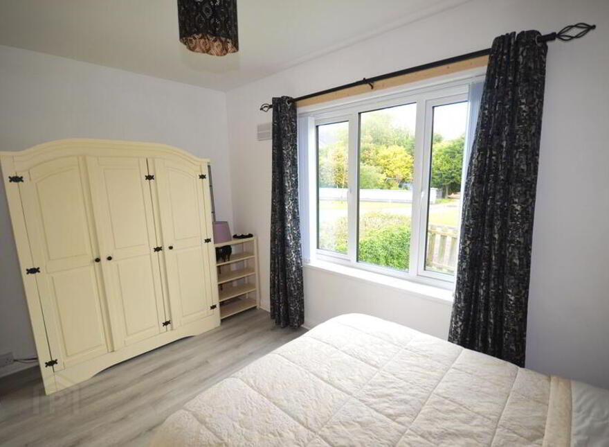 239 St Eunan's Terrace, Raphoe, F93Y4X8