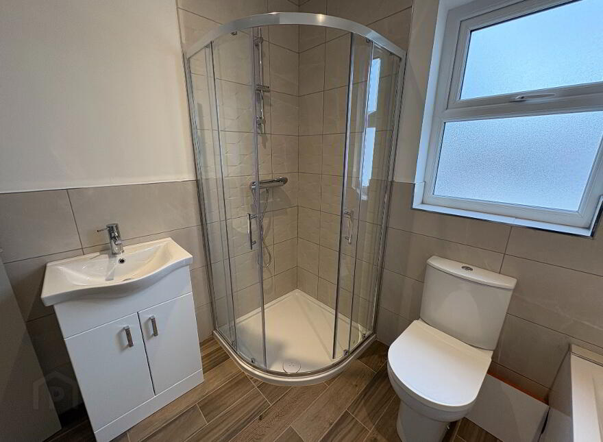 3 BEDROOM END TOWNHOUSE, 18 Castletown Brae, Fintona