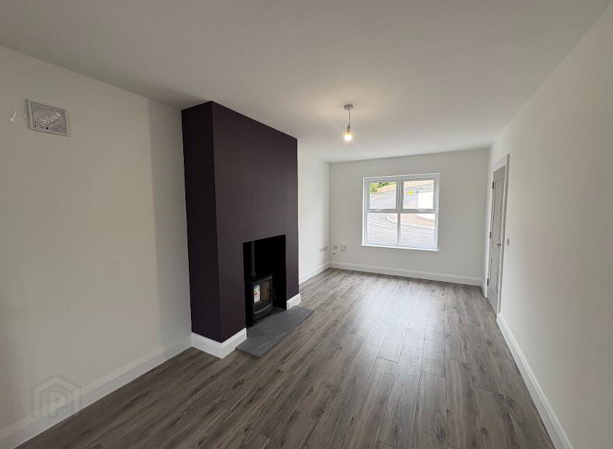 3 BEDROOM END TOWNHOUSE, 18 Castletown Brae, Fintona