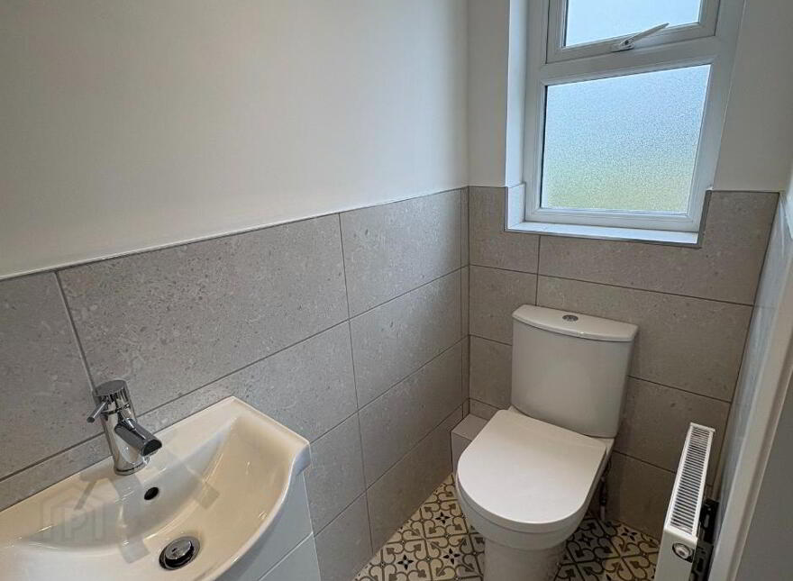 3 BEDROOM END TOWNHOUSE, 18 Castletown Brae, Fintona