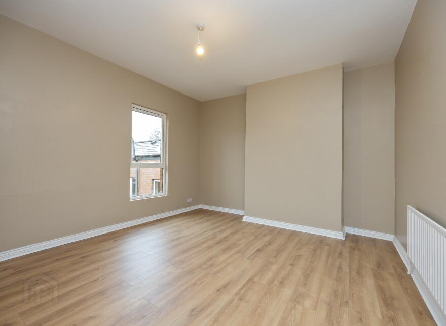 Apt 3, 482 Antrim Road, Belfast, BT15 5GT