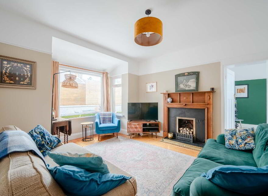 4 Groomsport Road, Bangor, BT20 5LN