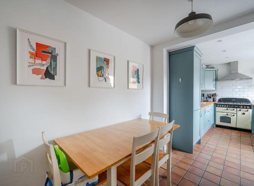 4 Groomsport Road, Bangor, BT20 5LN