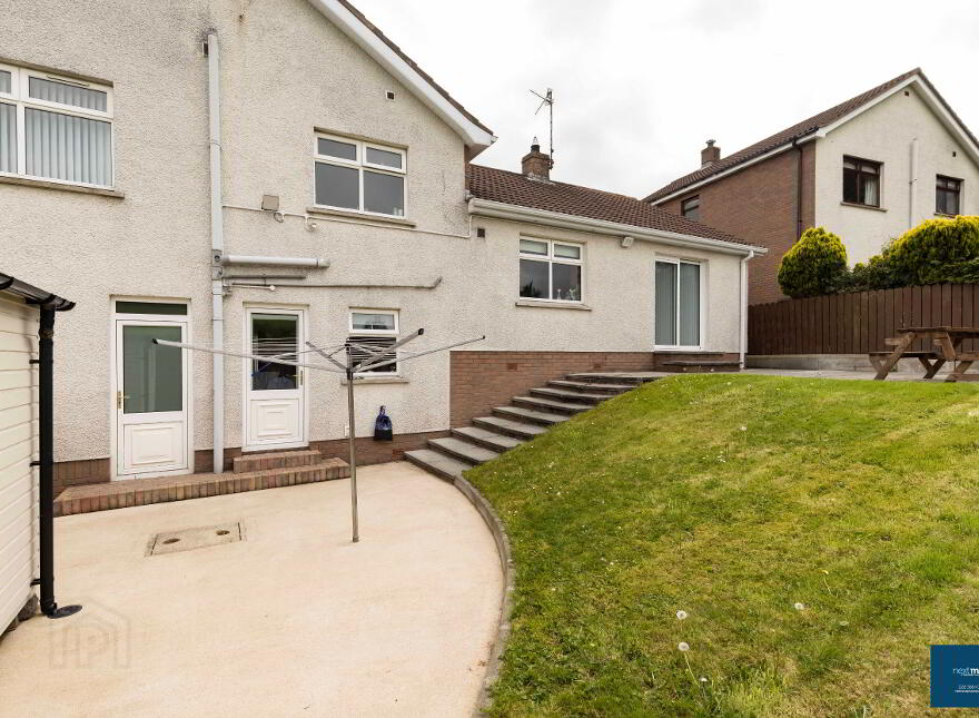 6 Richmond Court, Tandragee, BT62 2JQ