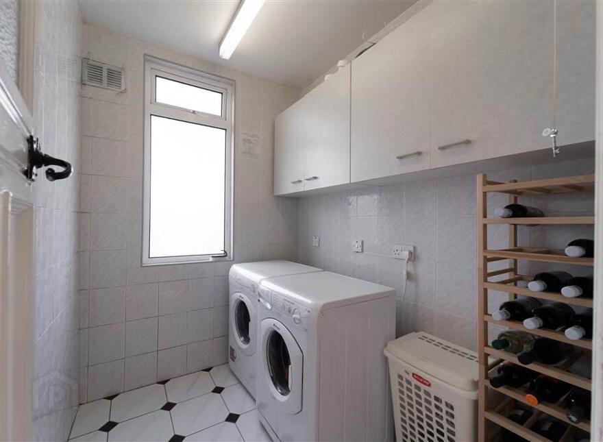 Innisfail, 114 Princetown Road, Bangor, BT20 3TG