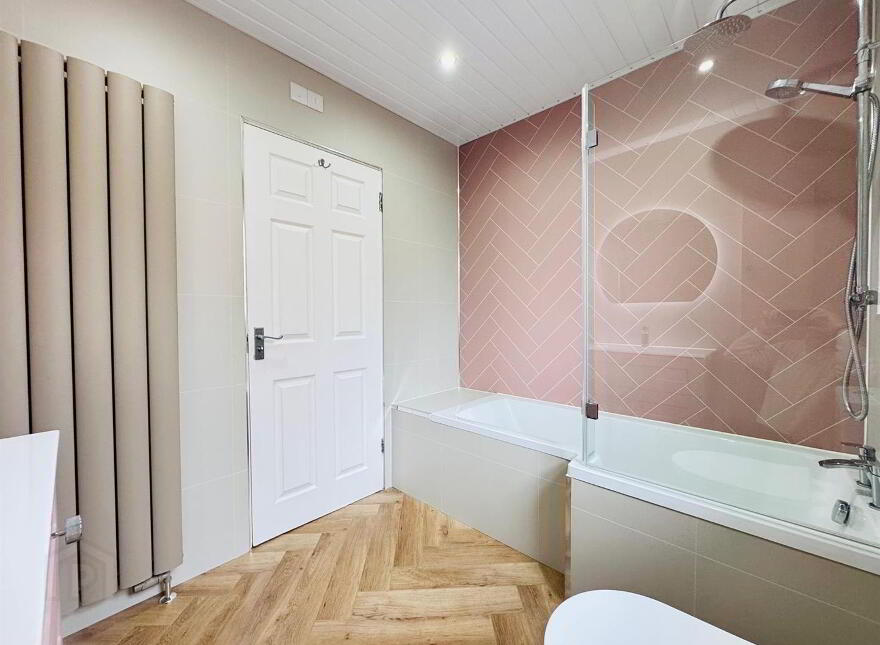 10 Tobar Glen, O'Neill Road, Newtownabbey, BT36 6UG
