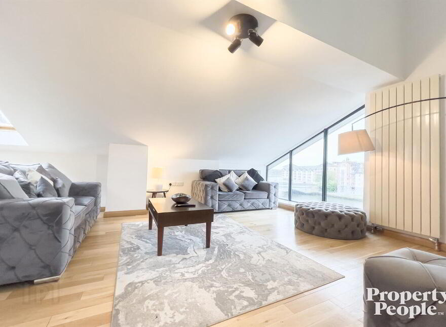 Apartment 18 Pottinger's Quay 25 Short Strand, Belfast, BT5 4AS