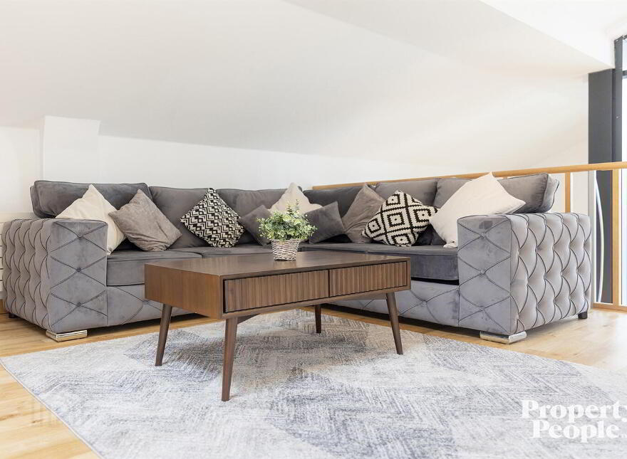 Apartment 18 Pottinger's Quay 25 Short Strand, Belfast, BT5 4AS