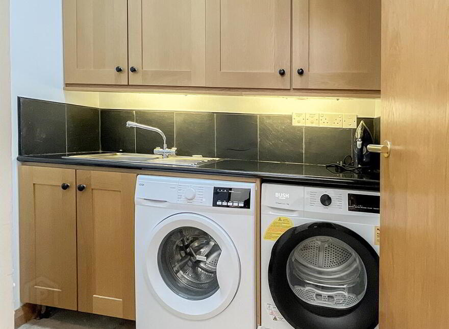 Apartment 18 Pottinger's Quay 25 Short Strand, Belfast, BT5 4AS