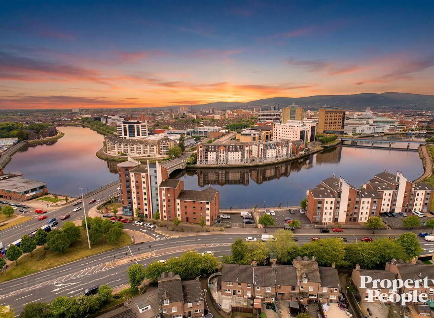 Apartment 18 Pottinger's Quay 25 Short Strand, Belfast, BT5 4AS