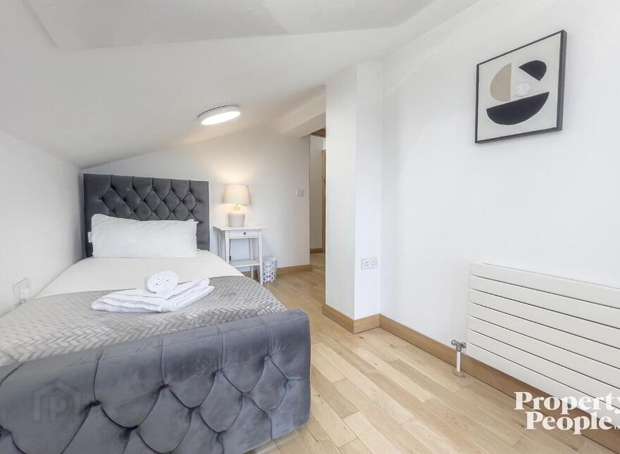 Apartment 18 Pottinger's Quay 25 Short Strand, Belfast, BT5 4AS